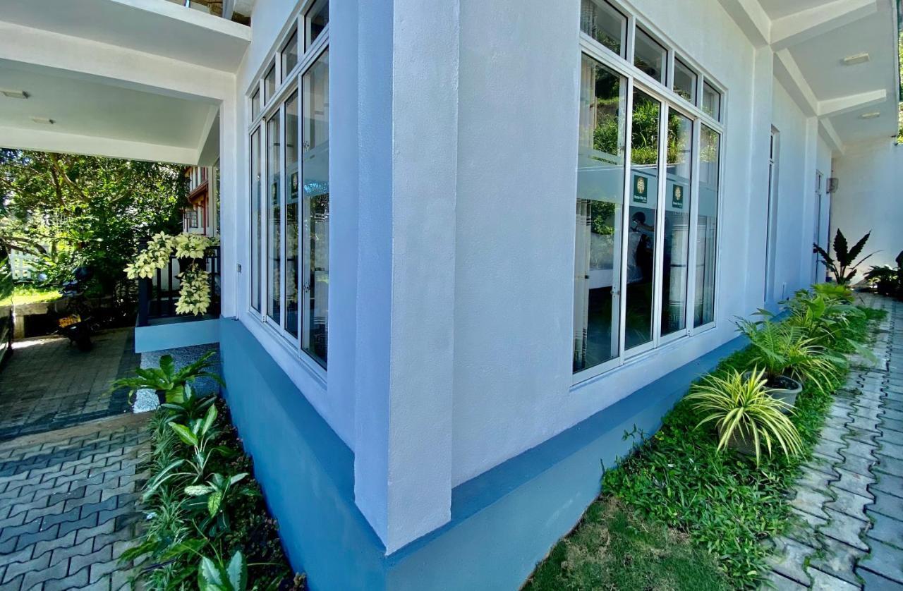 Mountain White Villa By Sunrise Kandy Kültér fotó